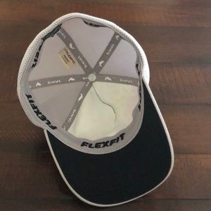 simms Accessories - Simms DeYoung Flexfit simms Accessories - Simms DeYoung Flexfit